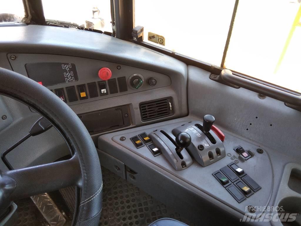 Volvo A 40 D アーティキュレート式ダンプトラック