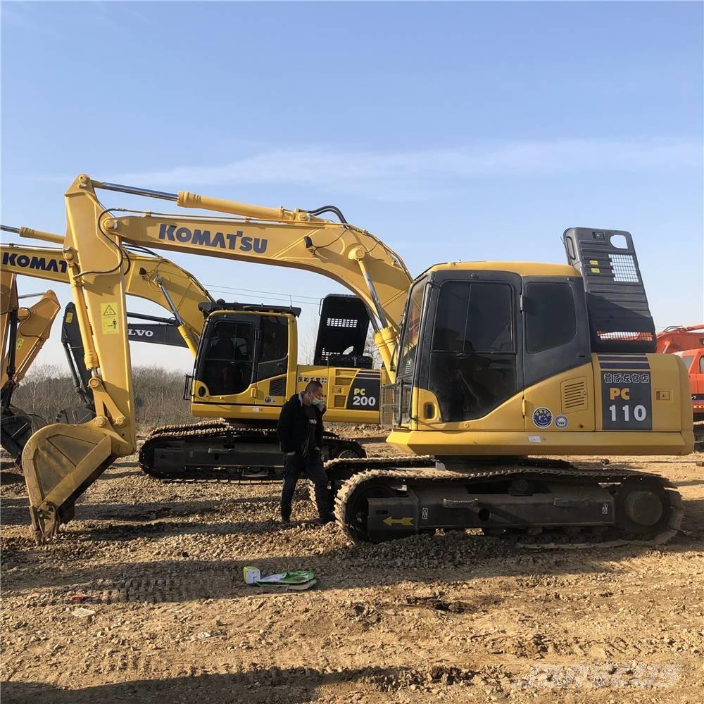 Komatsu PC110-7 中型油圧ショベル 7ｔ-12ｔ（ユンボ・パワーショベル・バックホー）