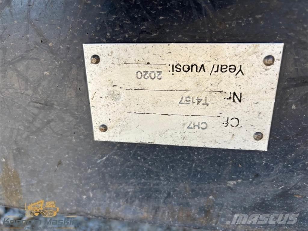 John Deere CH710 ハーベスタ