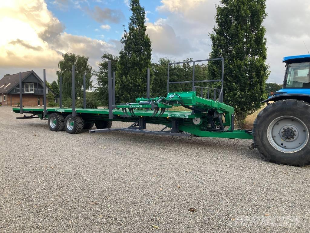  BALE STACKER GST ベールトレーラー