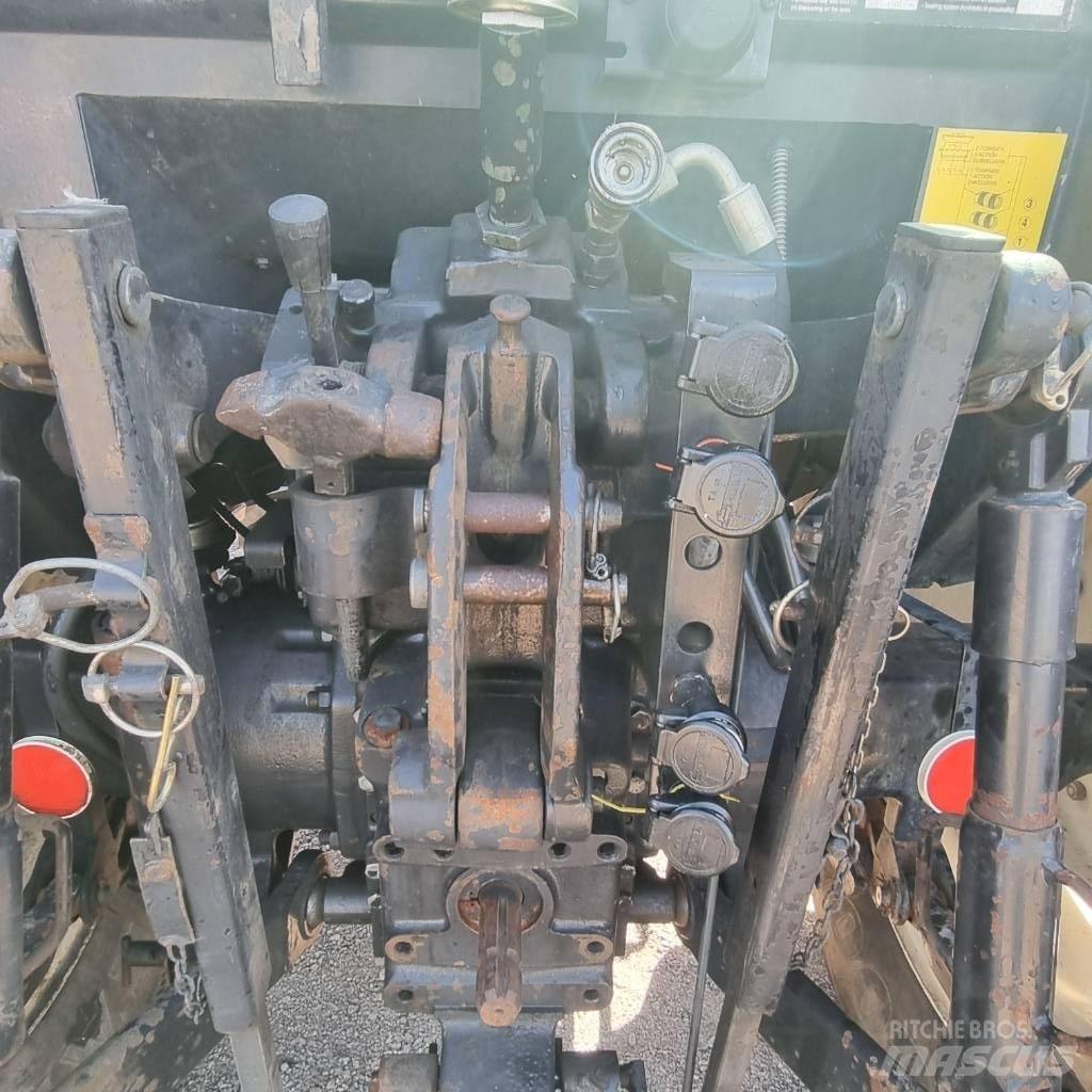 Valtra Valmet 900 トラクター