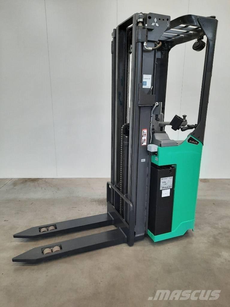 Mitsubishi SBR16N2 自走式スタッカー
