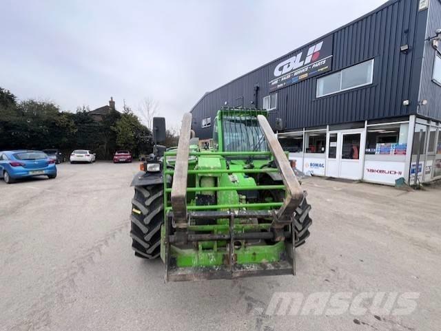 Merlo TF 35.7 農業用テレハンドラー