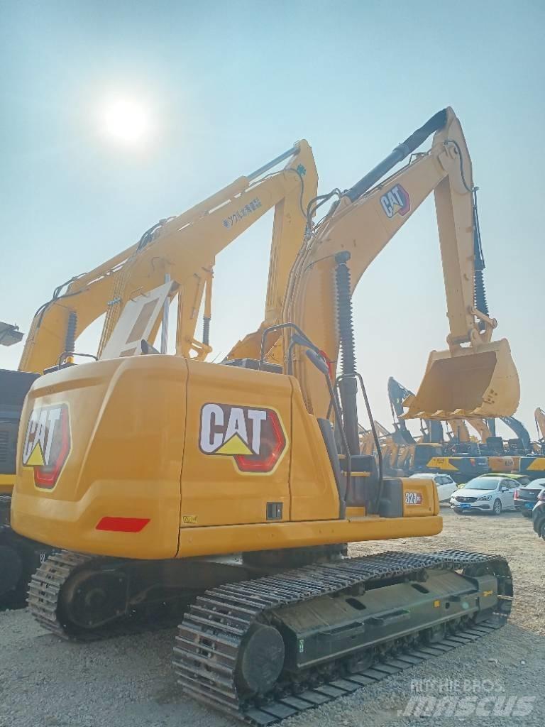 CAT 323GC 大型油圧ショベル12t以上（パワーショベル・ユンボ）