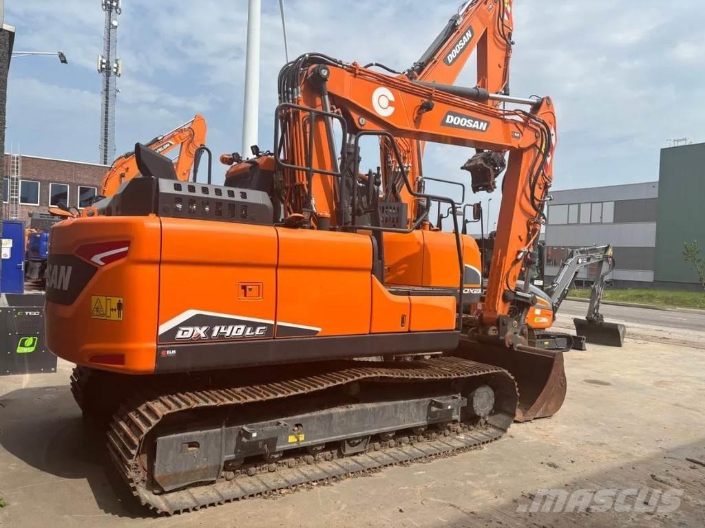 Develon DX140LC-7 大型油圧ショベル12t以上（パワーショベル・ユンボ）