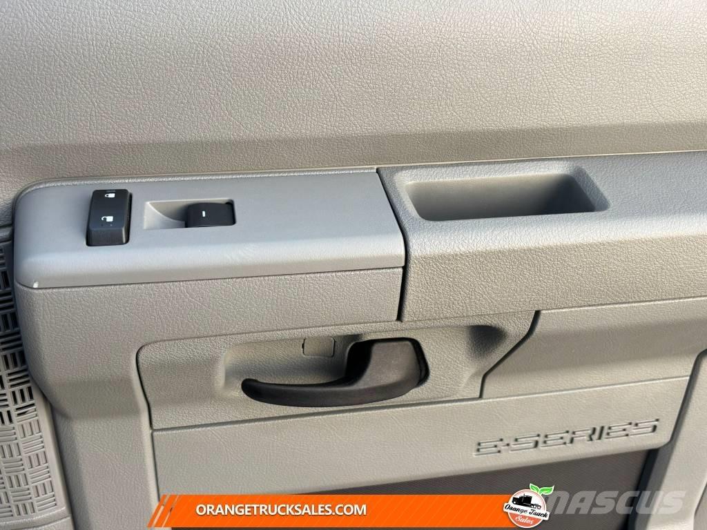 Ford E 350 ボックスボディー、ウイング、箱車