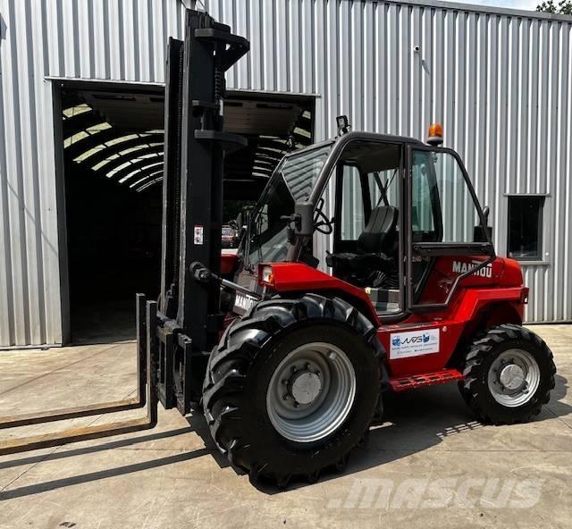 Manitou M 30.4 ラフターテレントラック