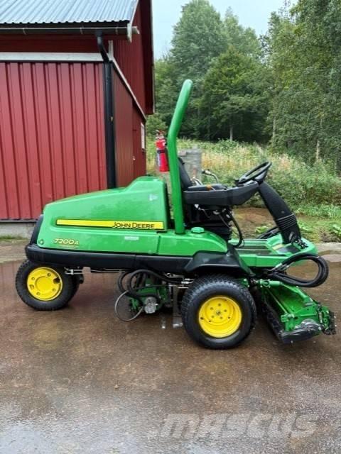 John Deere 7200 A フェアウェイモア/芝刈り機
