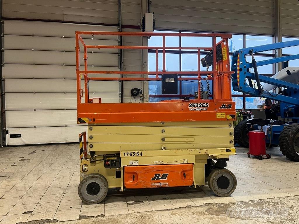 JLG 2630 ES シザースリフト