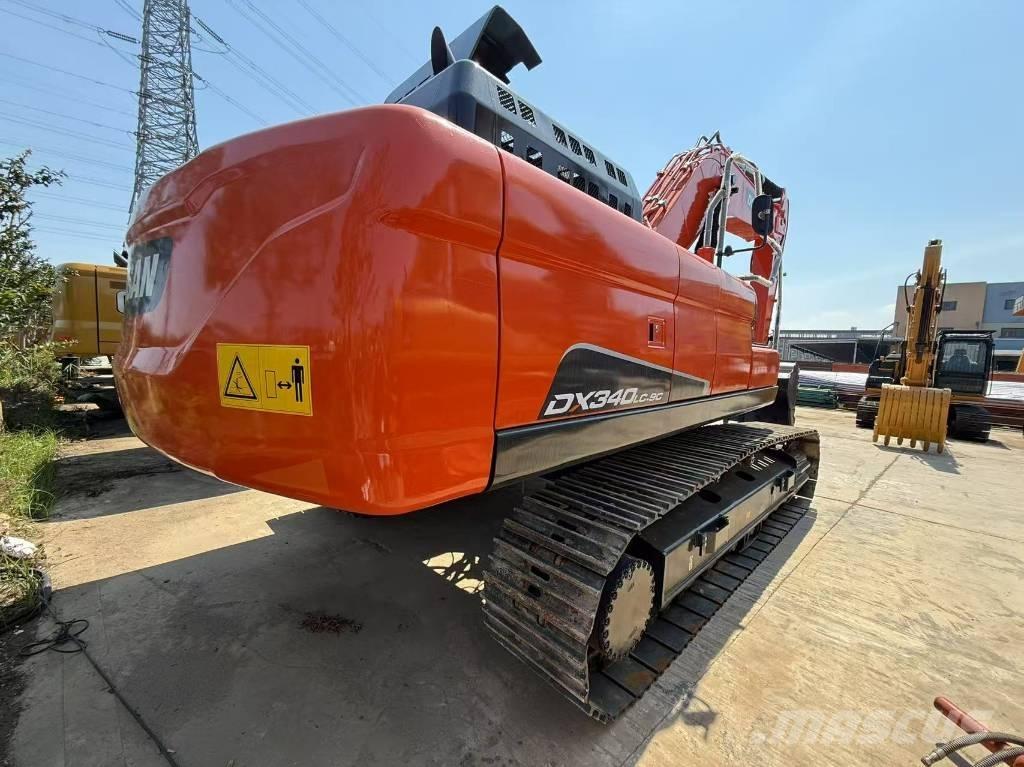 Doosan DX 340 大型油圧ショベル12t以上（パワーショベル・ユンボ）
