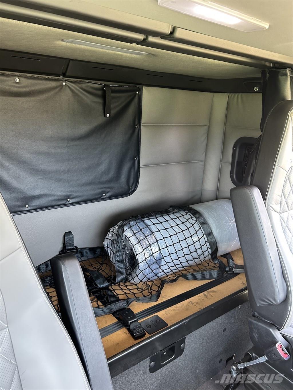 Western Star 49 X 中古トラクターヘッド | トレーラーヘッド