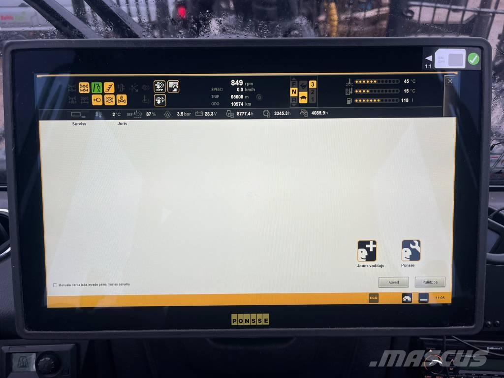 Ponsse Buffalo フォワーダー