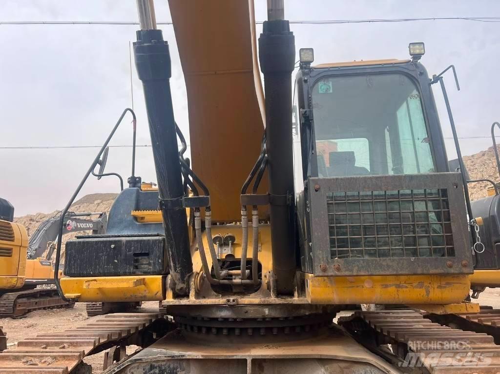 CAT 340D2L 大型油圧ショベル12t以上（パワーショベル・ユンボ）