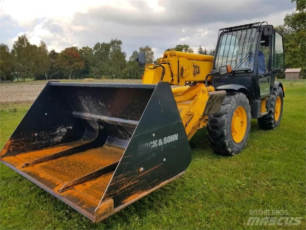 JCB 532-120 農業用テレハンドラー