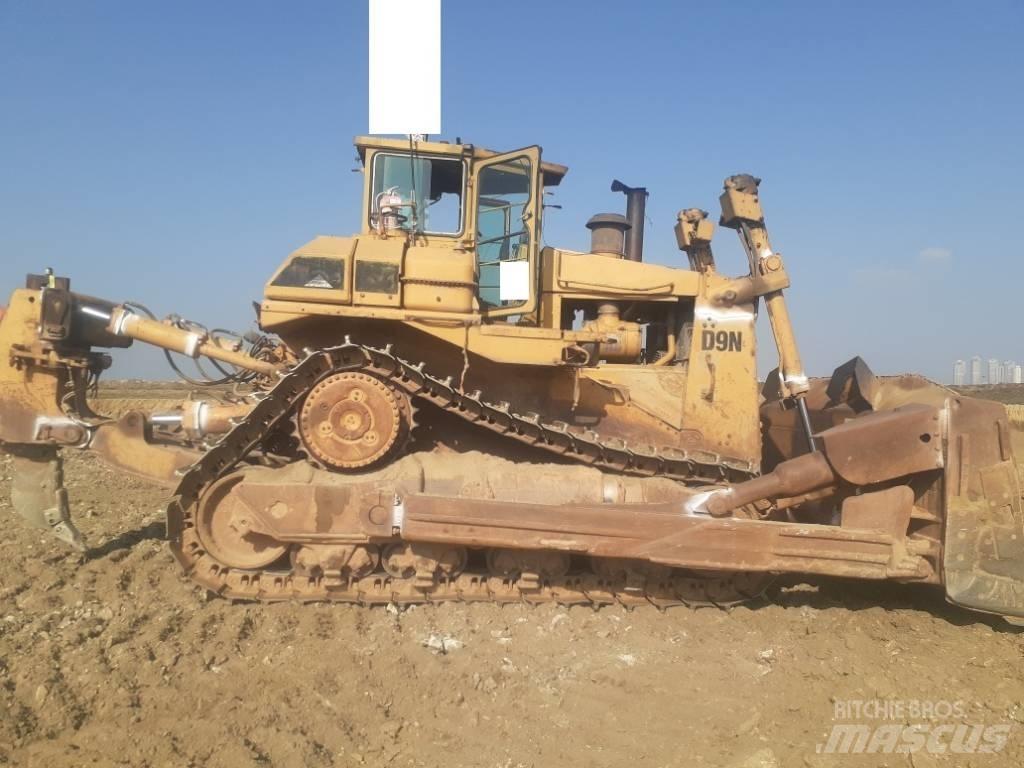 CAT D 9 N ブルドーザー