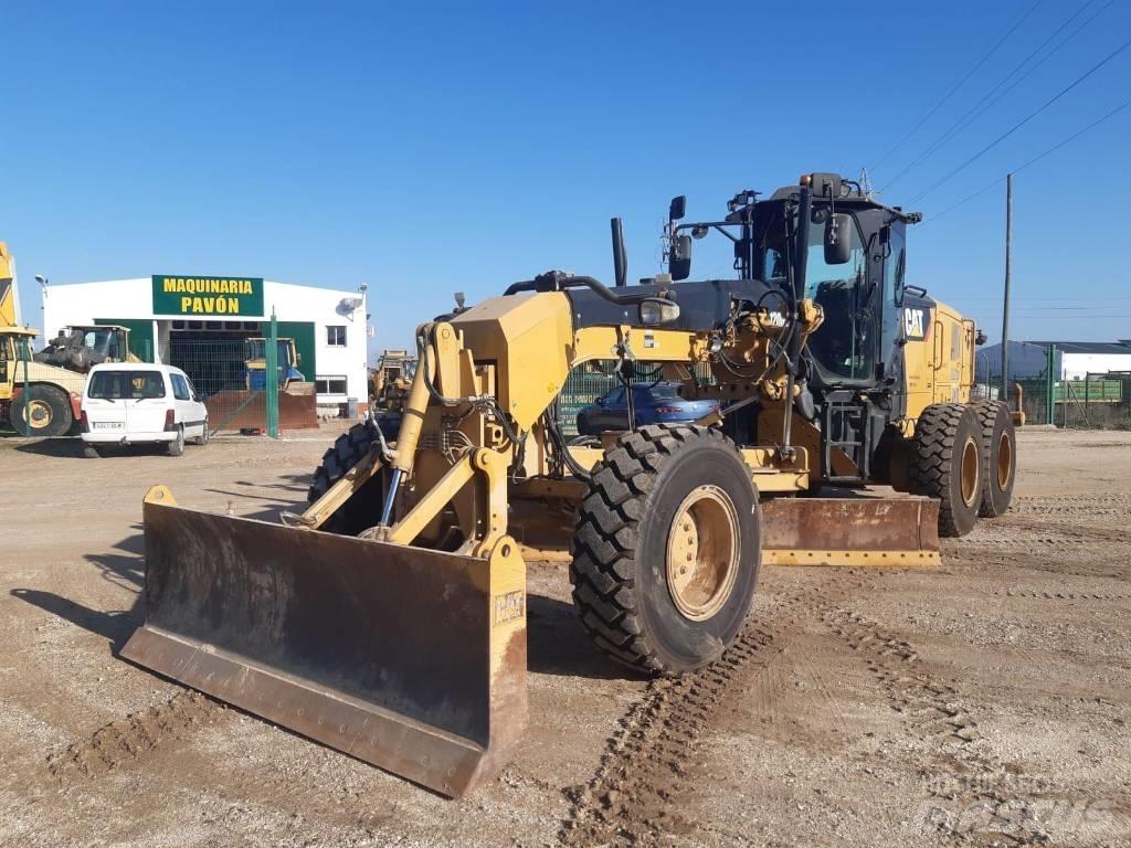 CAT 120 M 2 モーターグレーダー