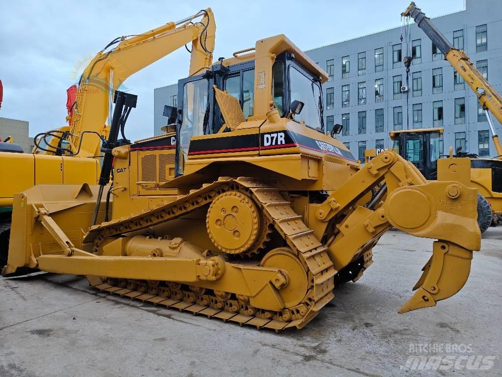 CAT D 7 R モーターグレーダー