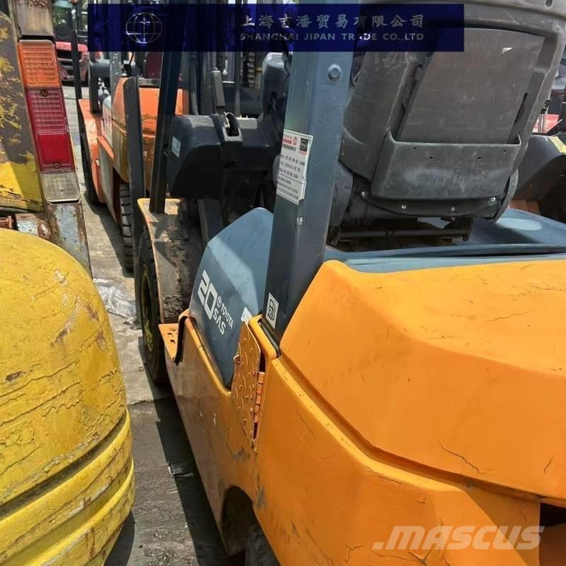 Toyota FGZN20 ディーゼル・軽油