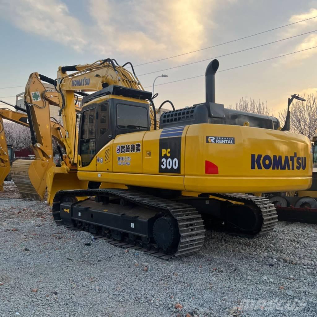 Komatsu PC300 大型油圧ショベル12t以上（パワーショベル・ユンボ）