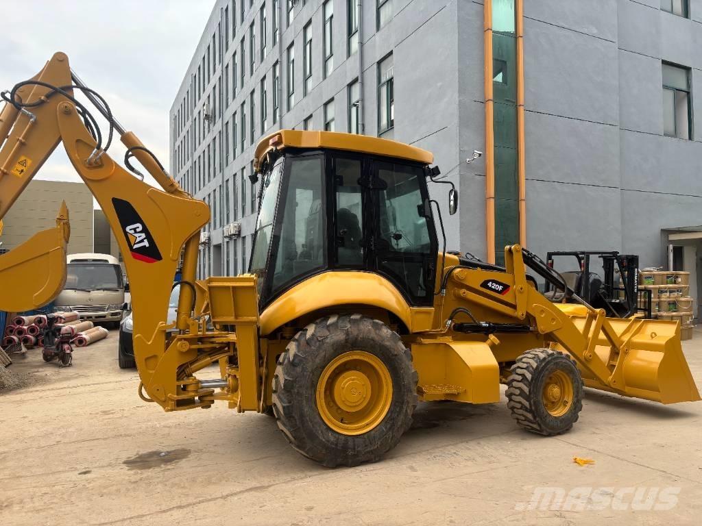 CAT 420 F バックホーローダー