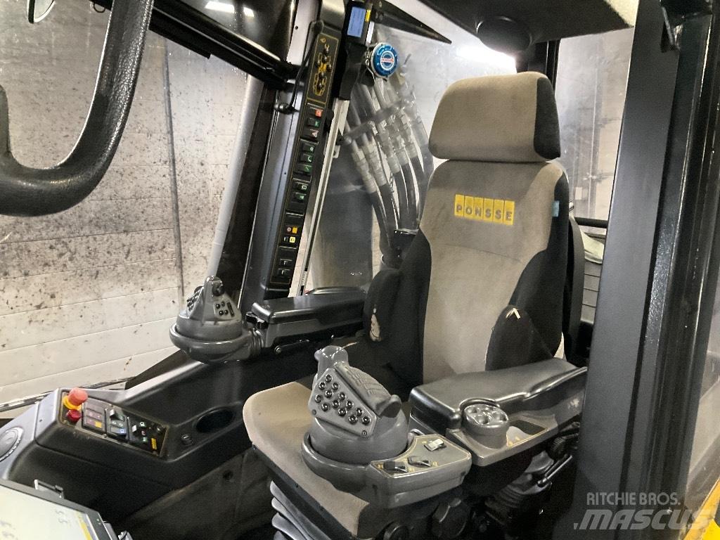 Ponsse Scorpion H6 ハーベスター