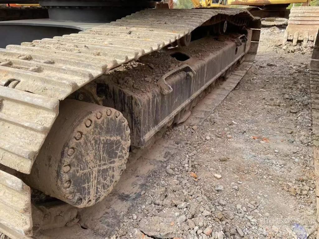 Volvo EC 250 D L 大型油圧ショベル12t以上（パワーショベル・ユンボ）
