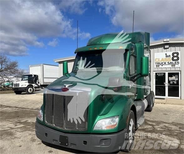 Peterbilt 579 中古トラクターヘッド | トレーラーヘッド
