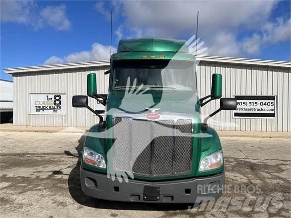 Peterbilt 579 中古トラクターヘッド | トレーラーヘッド