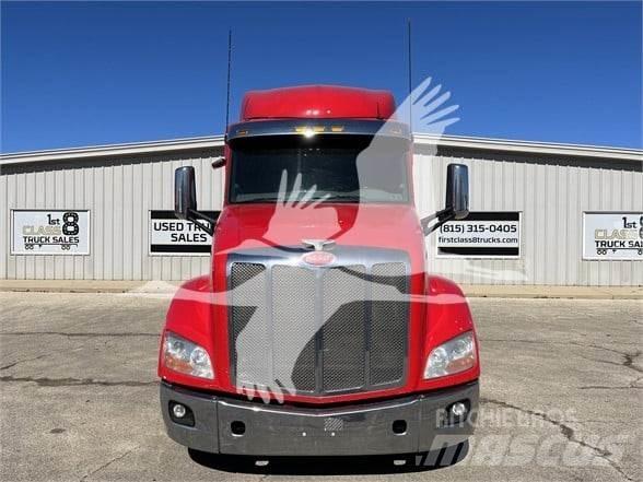Peterbilt 579 中古トラクターヘッド | トレーラーヘッド