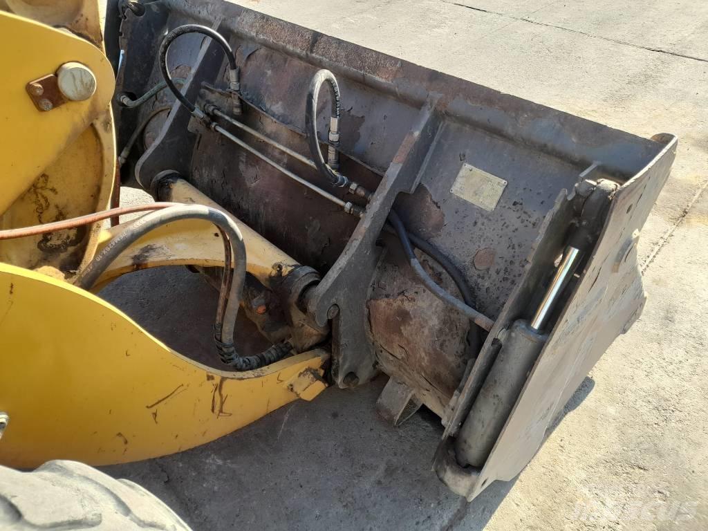 CAT 908 H 2 ホイールローダー・タイヤショベル