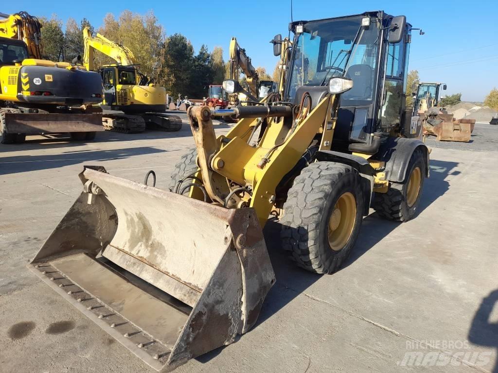 CAT 908 H 2 ホイールローダー・タイヤショベル