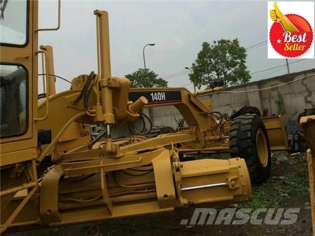 CAT 140 H モーターグレーダー