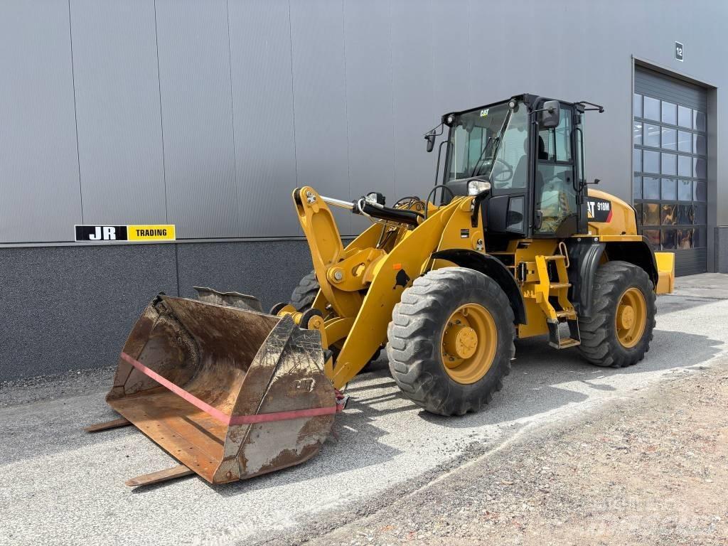 CAT 918 M ホイールローダー・タイヤショベル