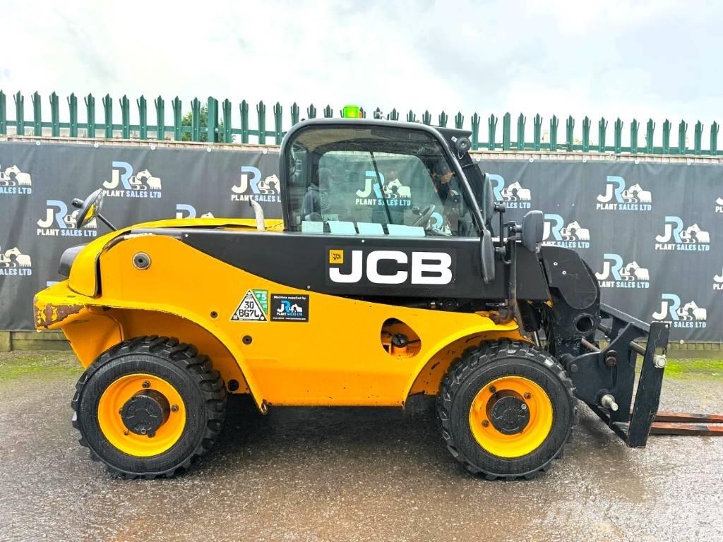JCB 520-40 テレスコーピックハンドラー