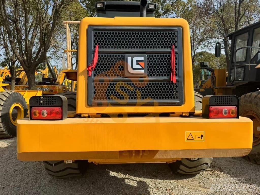 LiuGong 856 ホイールローダー・タイヤショベル
