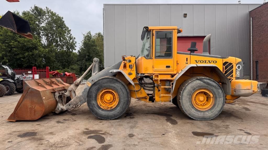 Volvo L 120 E ホイールローダー・タイヤショベル