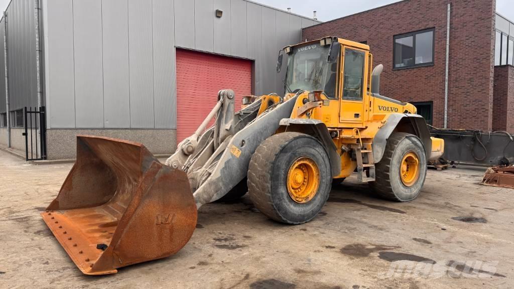Volvo L 120 E ホイールローダー・タイヤショベル