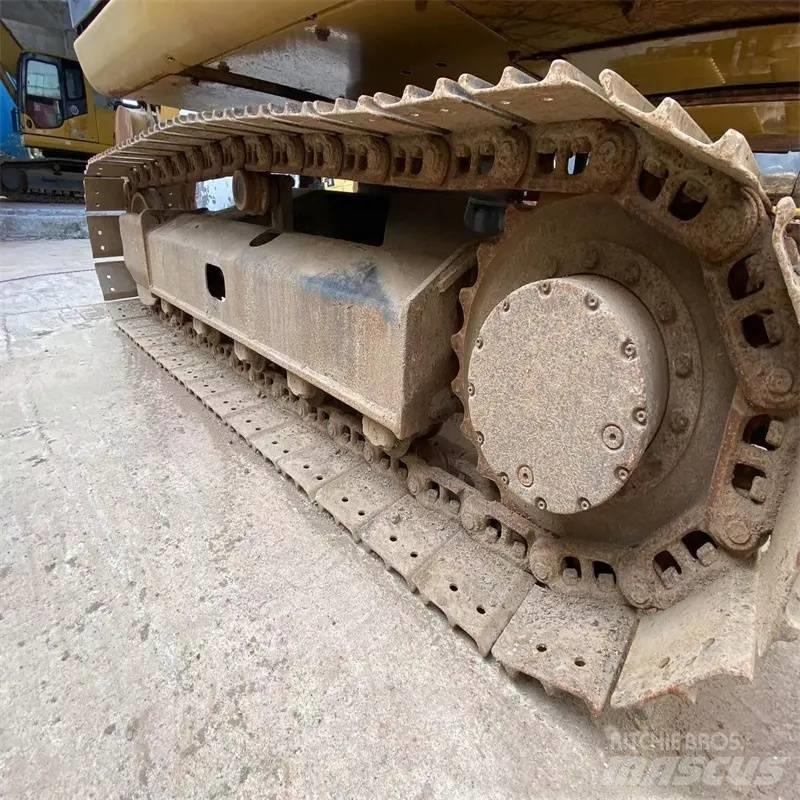 CAT 307 大型油圧ショベル12t以上（パワーショベル・ユンボ）