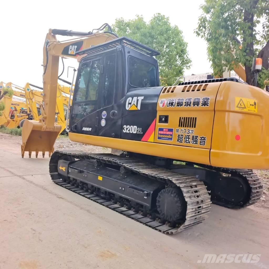 CAT 324D2L 大型油圧ショベル12t以上（パワーショベル・ユンボ）
