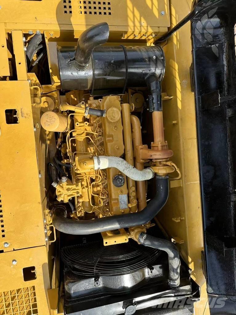 CAT 320 B 大型油圧ショベル12t以上（パワーショベル・ユンボ）