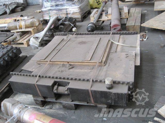 Liebherr A 954 廃棄物／工業産廃処理機