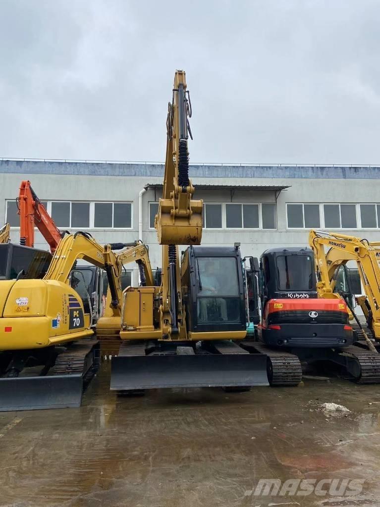 CAT 307E2 ミニ油圧ショベル 7t以下（ミニユンボ・ミニディガー）