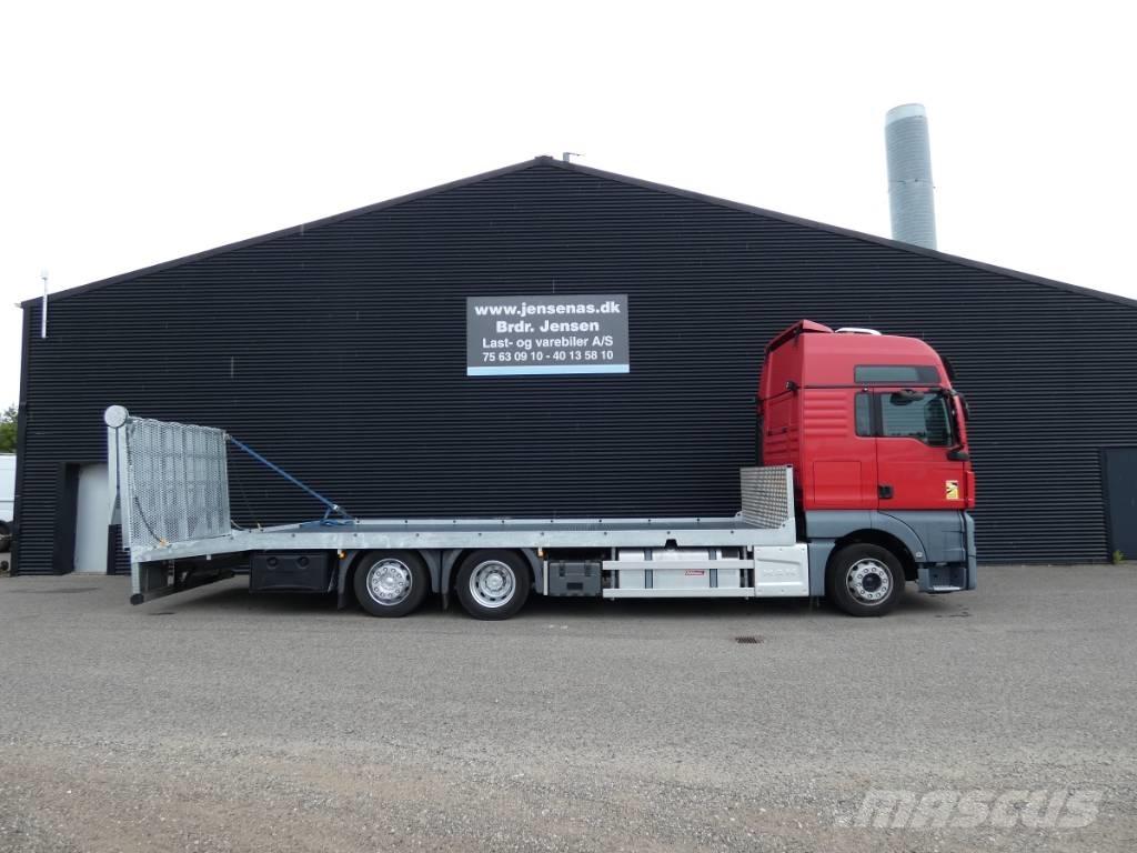 MAN TGX 26.470 車両運搬車、キャリアカー