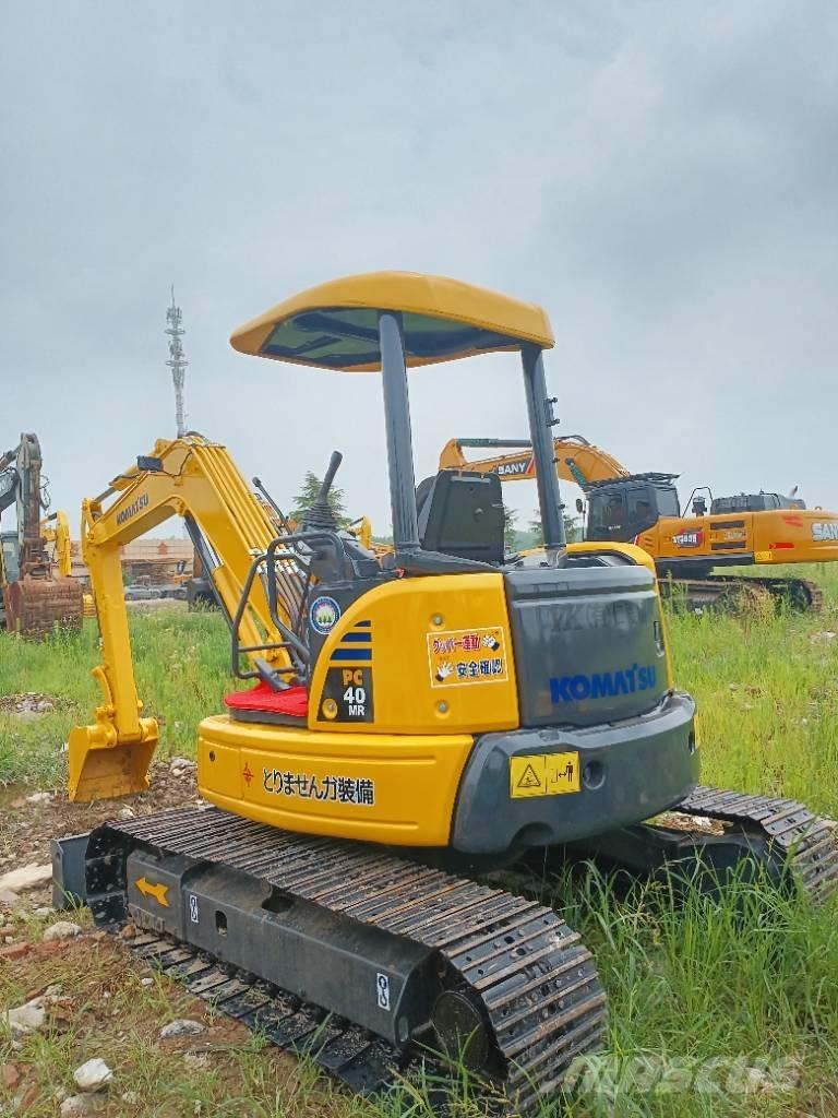Komatsu PC 40 大型油圧ショベル12t以上（パワーショベル・ユンボ）