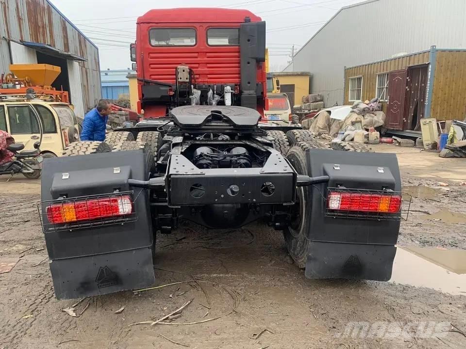 Shacman F3000 6X4 中古トラクターヘッド | トレーラーヘッド