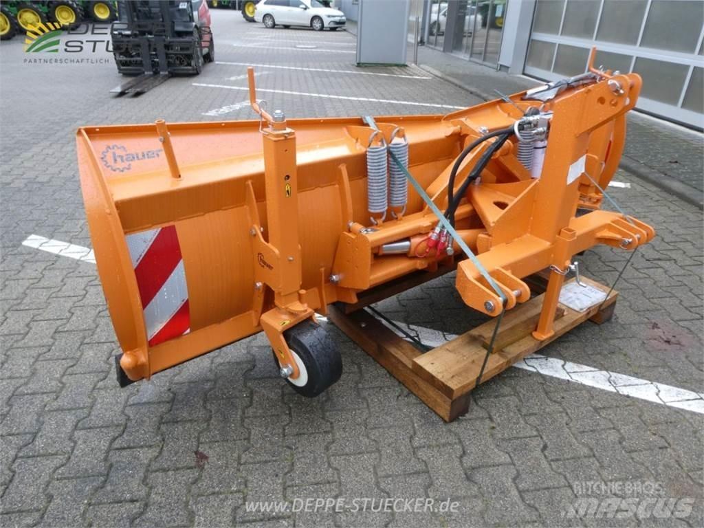 Hauer HSh 2800 スノーブレードとプラウ