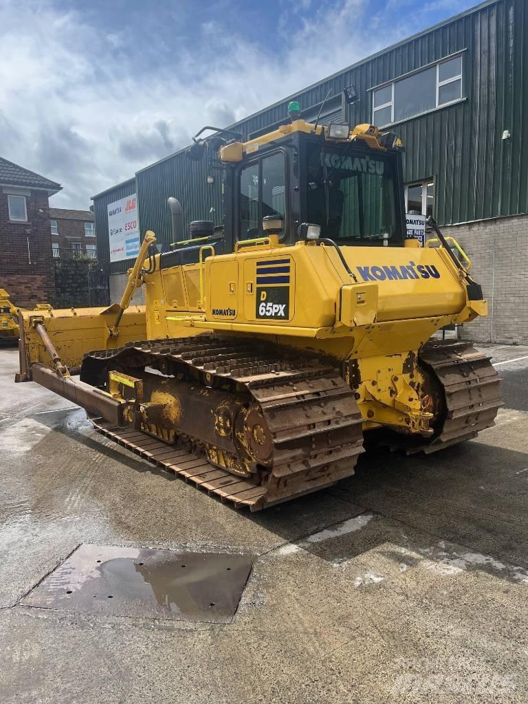 Komatsu D65PX-18E0 ブルドーザー