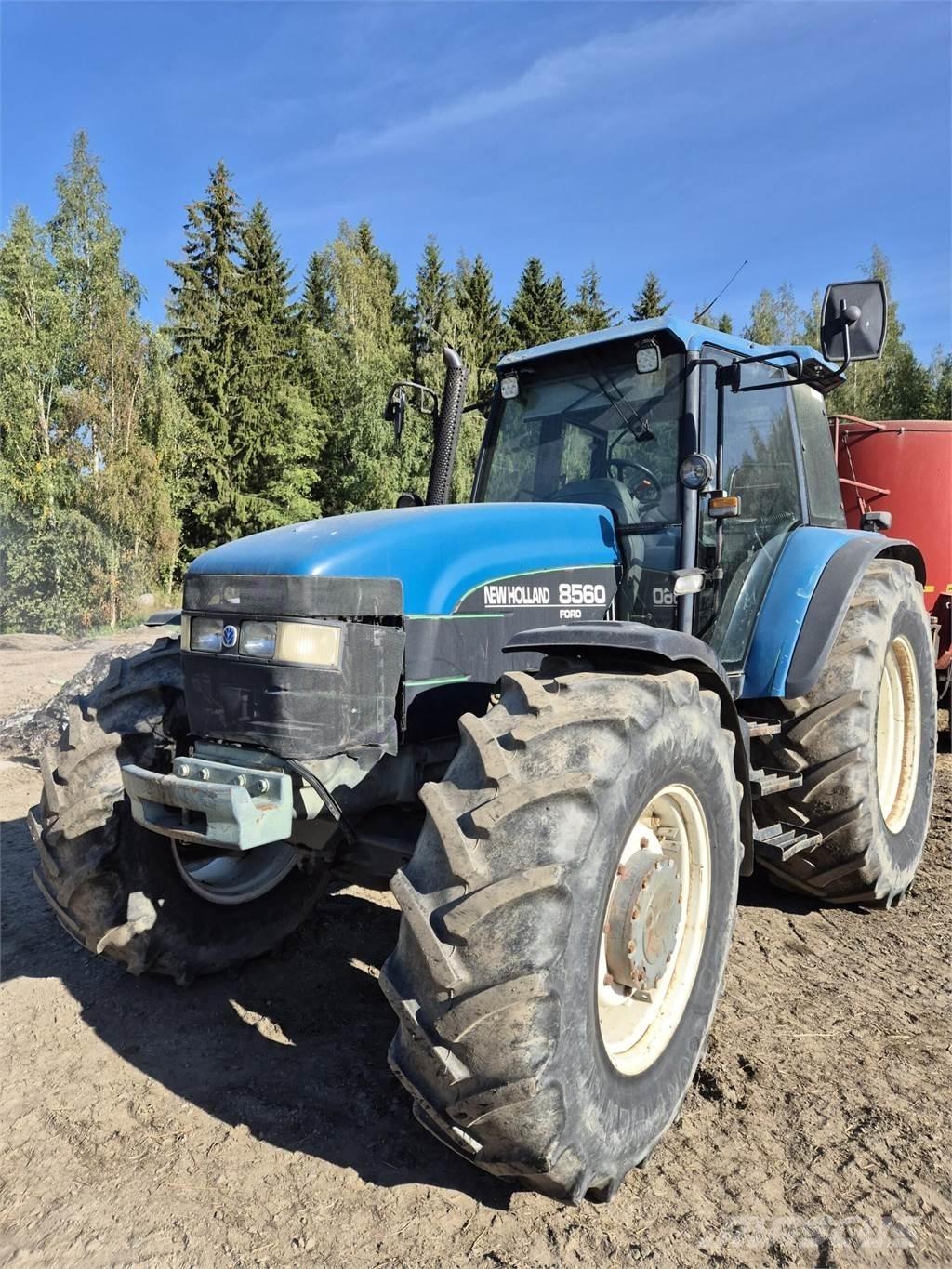 New Holland 8560RC トラクター