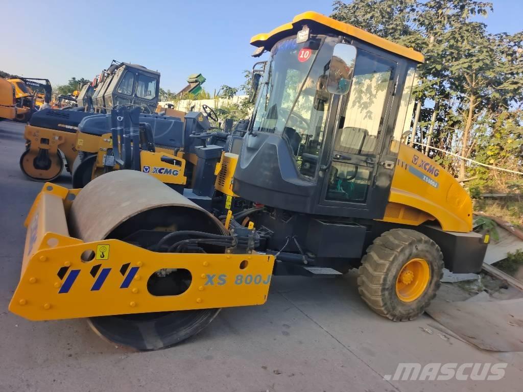 XCMG XS 800J 振動ローラ