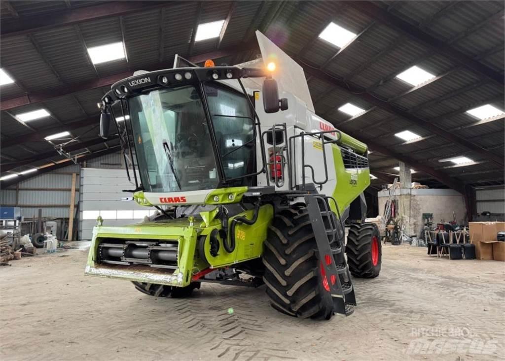 CLAAS Lexion 6700 コンバイン